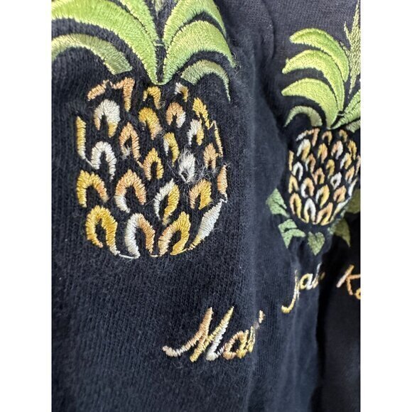 Maui Women's Embroidered Black Shirt short sleeve round neck hawaii - Picture 3 of 5